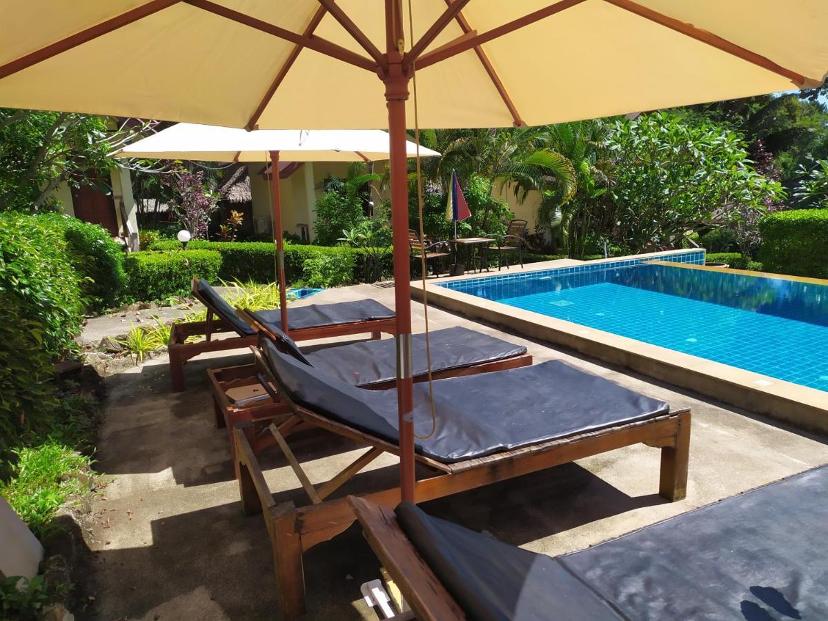 Baansanook Resort & Swimming Pool Koh Chang Exterior photo