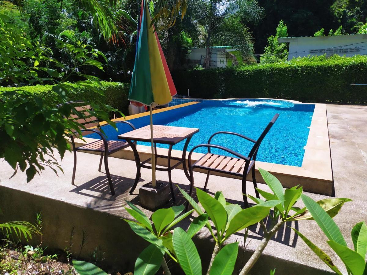 Baansanook Resort & Swimming Pool Koh Chang Exterior photo