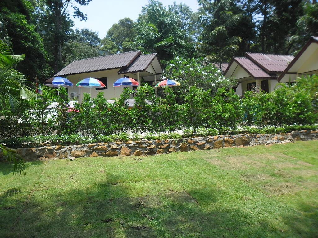 Baansanook Resort & Swimming Pool Koh Chang Exterior photo